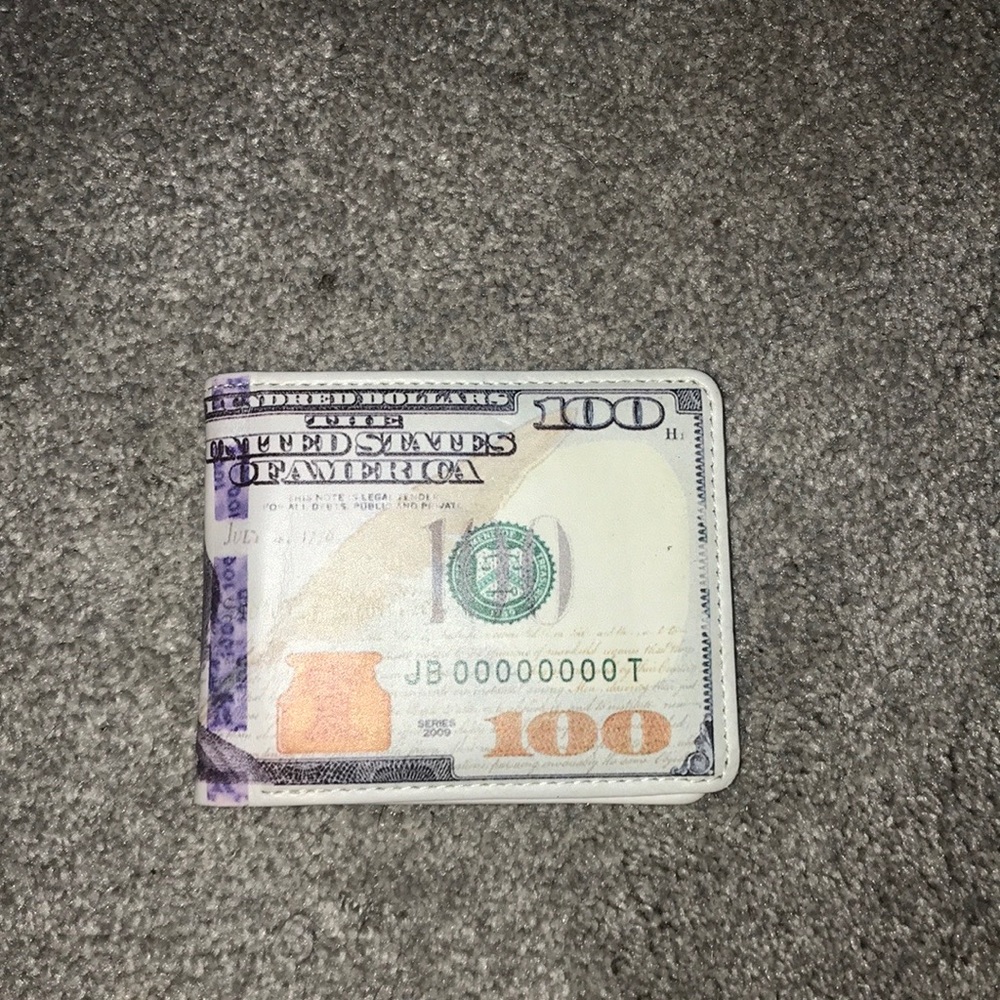 Wallet - Picture 2 of 3